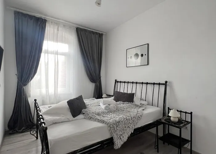Apartment Center Brasov